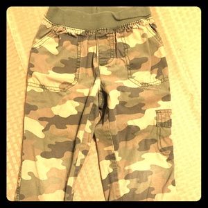 Light green/tan camouflage jeans